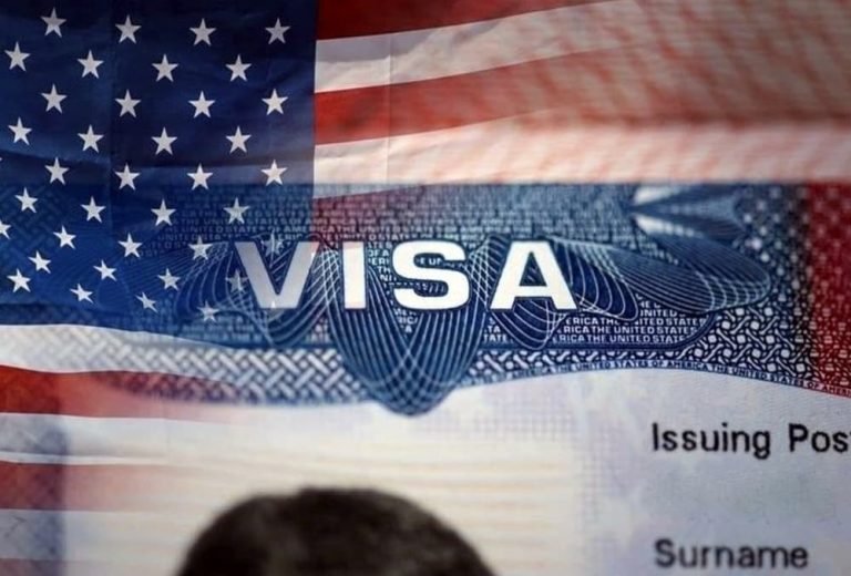 Lịch chiếu khán visa bulletin 2025